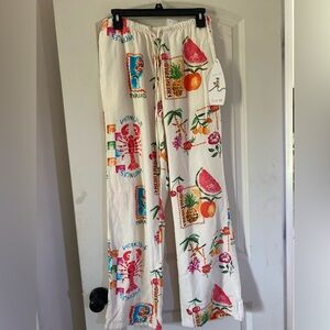 Cali 1850 wide leg Summer/Beach Print. NWT Size Medium but could fit a large.